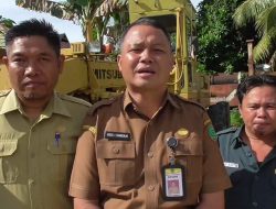 DPUPR TURUNKAN TIM ATASI RUAS JALAN SEBANGAU KUALA