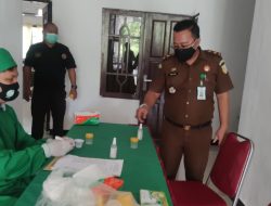 Pegawai Kejaksaan Negeri Jalani Test Urine