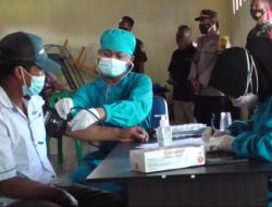 Antusias Warga Gadabung Sambut Vaksinasi Massal di Desanya