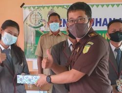 Jaksa Masuk Sekolah Bentengi Anak Didik Terjerat UU ITE