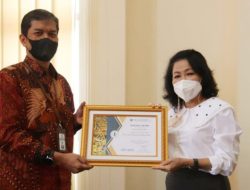 Raih Peringkat Pertama, Hapakat Award