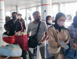 Arus Mudik Padati Jalur Bandara Udara Cilik Riwut