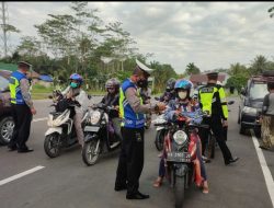 Satlantas Jaring 25 Pelanggar dalam Razia Rutin di Komplek Perkantoran