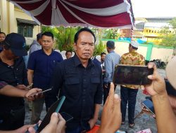 Salurkan Bantuan Aspirasi di Kapuas Anggota DPR RI Bambang Purwanto Dialog Bersama Petani