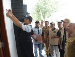 PPS Kelurahan Mekar Baru Lakukan Pendataan Pemilih Kepada Bupati Asahan