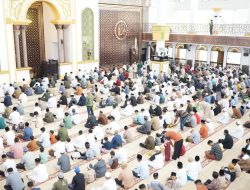 Pemerintah Kabupaten Asahan Gelar Sholat Ied di Masjid Agung Kisaran.