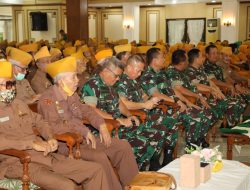 Mayjen TNI Farid Makruf Perkuat Silaturahmi dengan Veteran