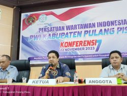 1,5 jam tuntaskan konferensi PWI ke 7