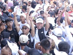 Ribuan Masyarakat Ikuti Kampanye Akbar Pasangan Mukhlis – Aswin