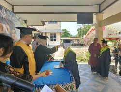 Wujudkan lansia Smart, Pj. Bupati Wisudakan Pertama