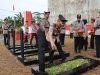 Upacara Ziarah Makam Pahlawan Peringati HUT Bhayangkara ke-79