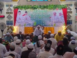 Ribuan Masyarakat Hadiri Tausiyah Guru Udin dan Guru Mahmud