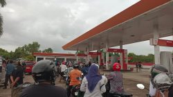 BBM Jenis Pertalite langka, Masyarakat Rela Antri Hingga Berjam-jam