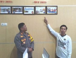 Polres Seruyan Berikan Penghargaan Kepada 4 Pekerja Media