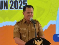 Bupati Mengajak Kepala Desa Bijak Bermedia Sosial
