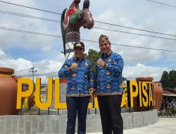 Titik Nol di Wujudkan dengan Patung Gagang Mandau Sebagai Identitas Daerah