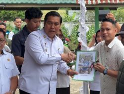 Ratusan Alat Mesin Pertanian di Bagikan ke Petani, Ketahanan Pangan Sebagai Wujud Capaian Bersama