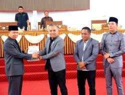 Wabup Guru H Supian Sampaikan Raperda APBD 2027